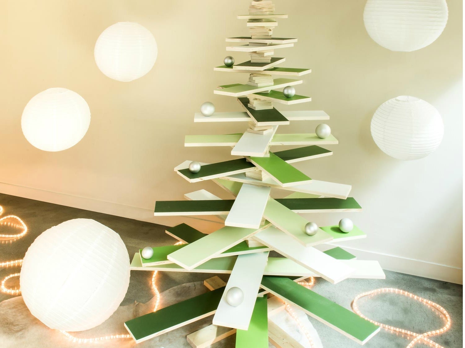 5 Verre cônes suspendus à une Corde Décorations de Noël/idée cadeau 5 Verre cônes suspendus à une Corde Décorations de Noël/idée cadeau